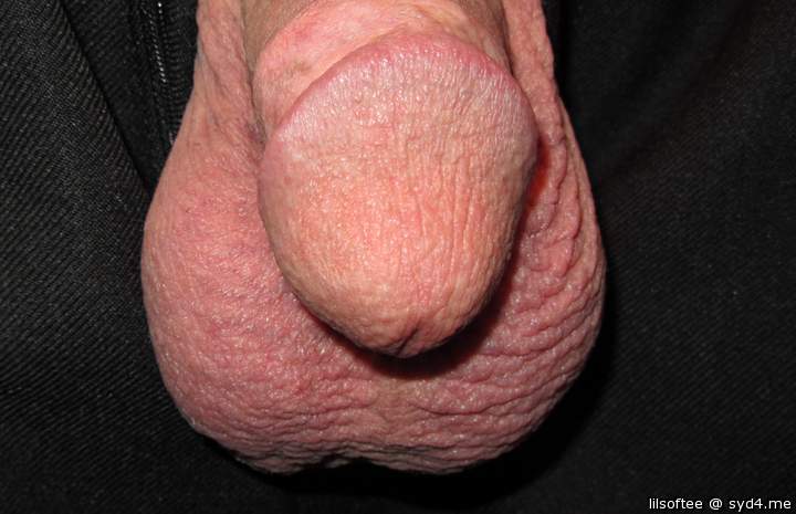Adult image from lilsoftee