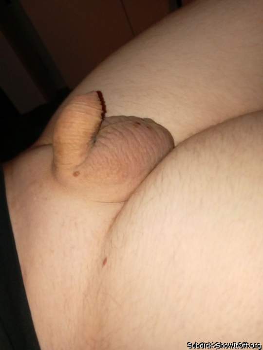 Ready to wank for razzle   