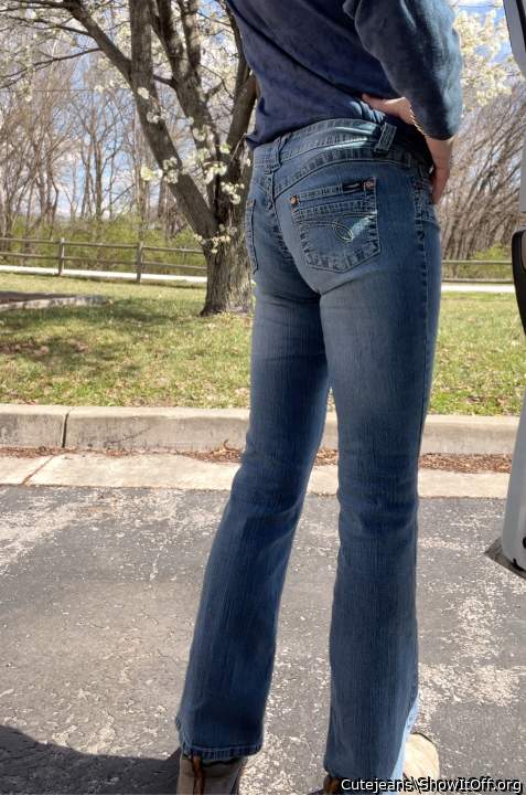 Adult image from Cutejeans
