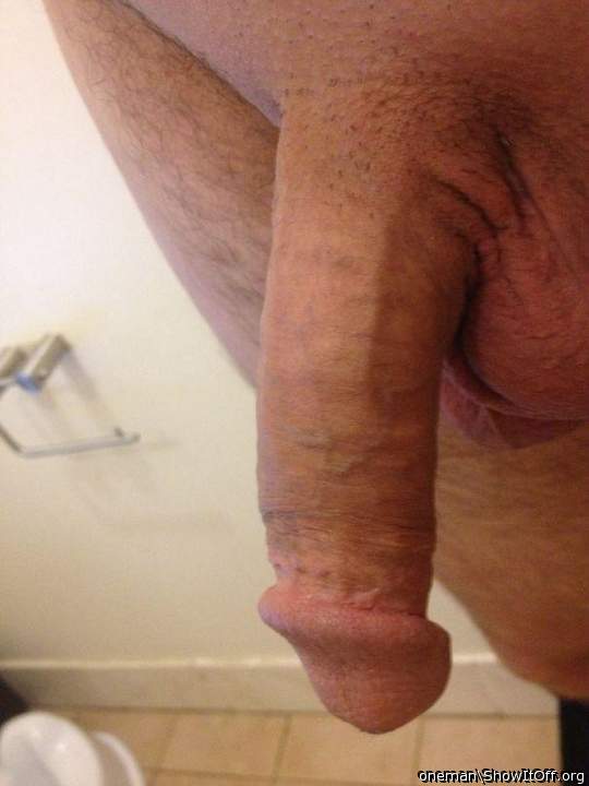 Whow, that�s a very masculine looking package!