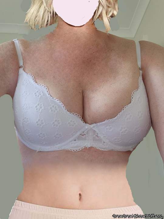 Adult image from drewdrew
