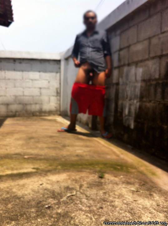 Adult image from cummobsessed