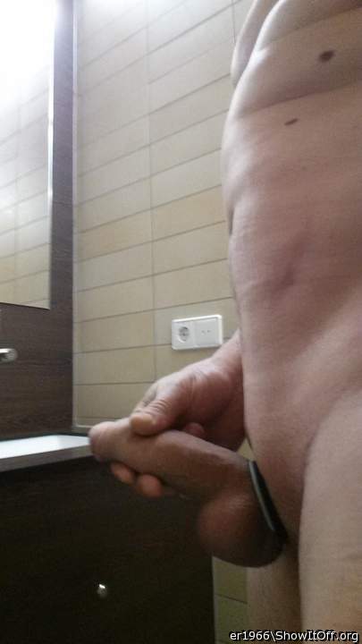 Adult image from er1966