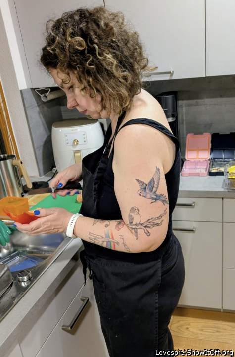 Adult image from Lovespie