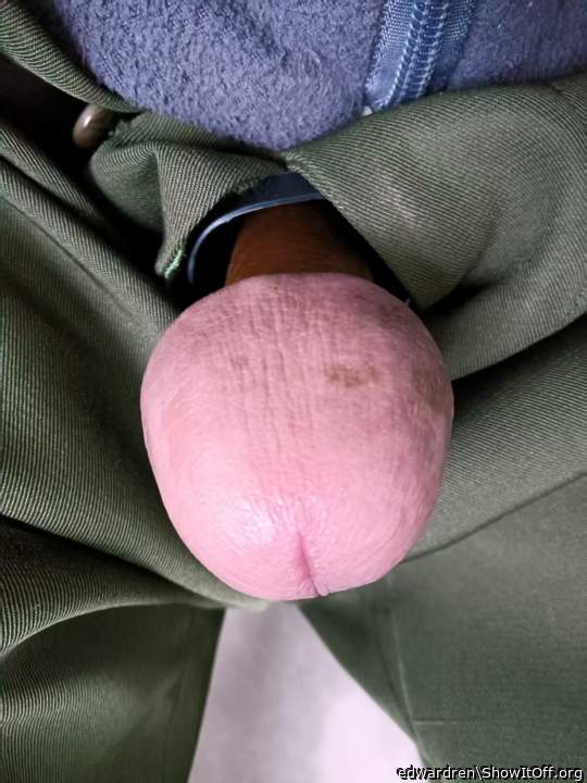 Adult image from edwardren