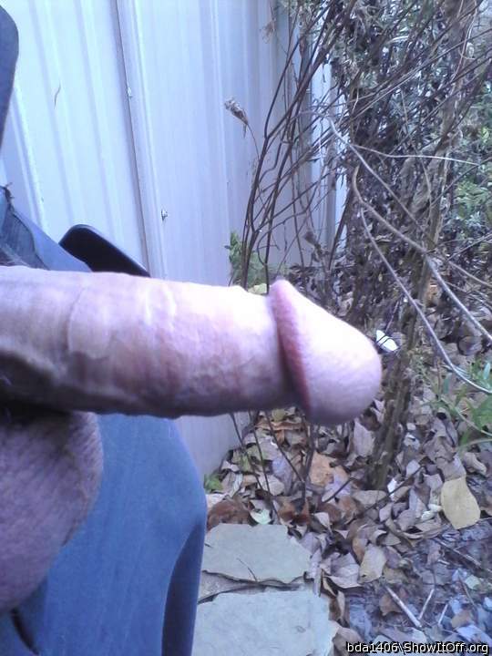 I love the size and shapre of your cockhead!

HD