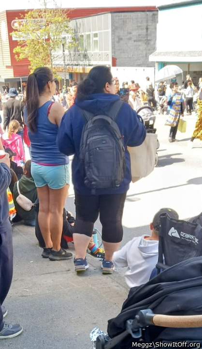 my big legs at the perade would you fuck me in front of everyone?