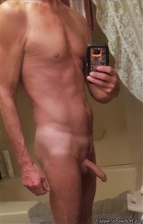 Sexy body and nice cock perfect combination😋