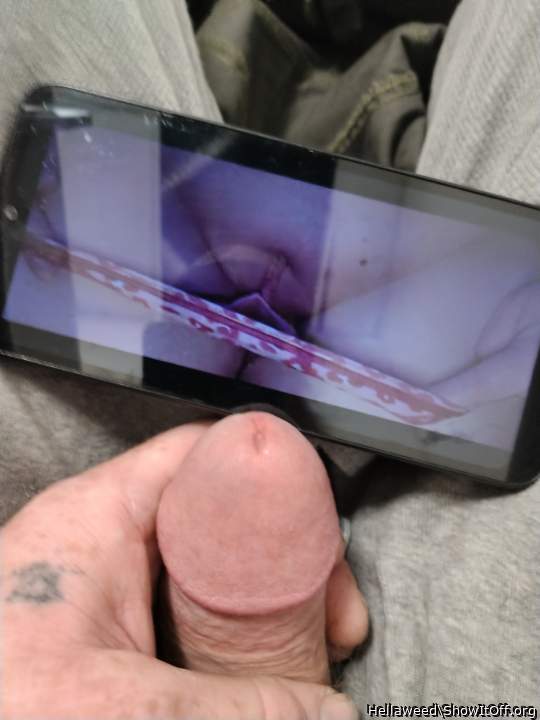 Adult image from Hellaweed