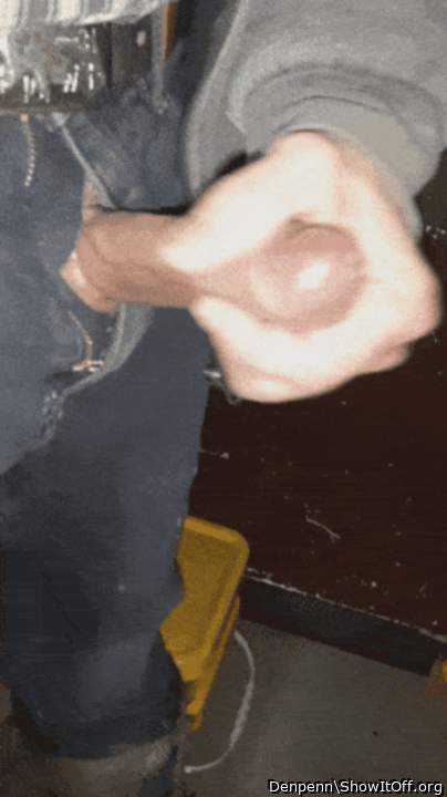 Adult image from Denpenn