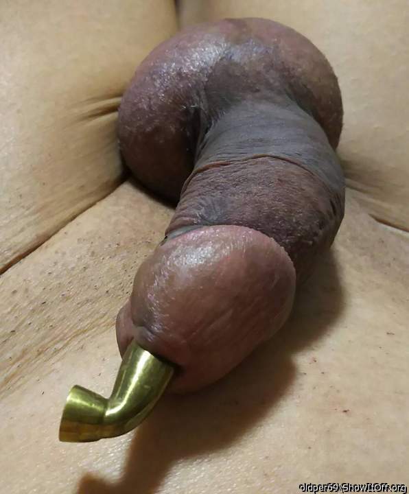 Adult image from oldper69