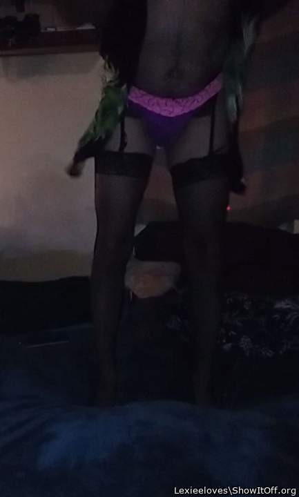 Adult image from Lexieeloves