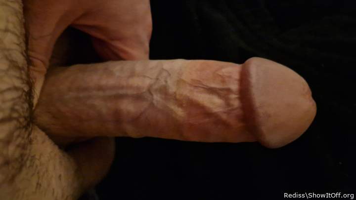 Adult image from Rediss