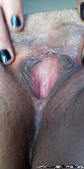 Pussy looks delicious