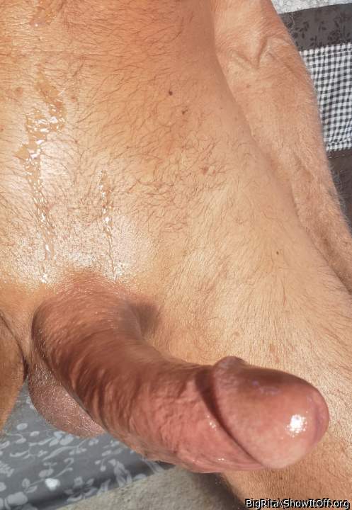   Nice cock！ please add me for your friend， th