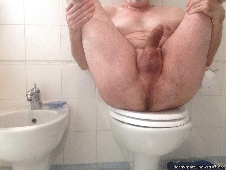 Adult image from hornymat