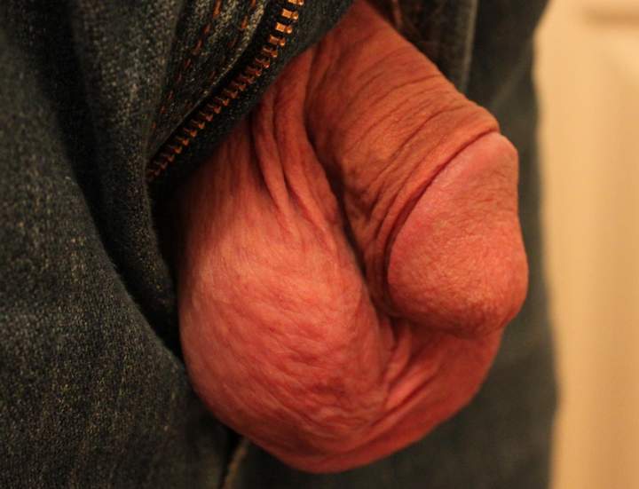 Adult image from lilsoftee