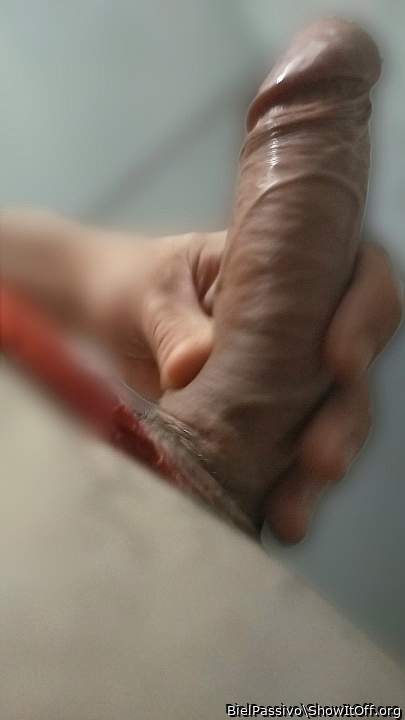 Adult image from BielPassivo