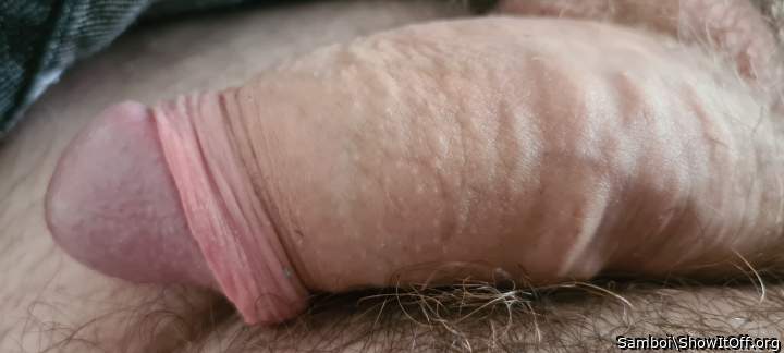 Ooowie! Such a deeeelightful penis. Mmmmmmm!