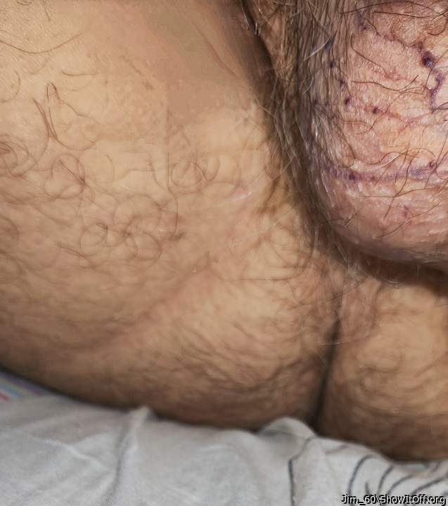 Gorgeous hot closeup. That�s my tongue you feel