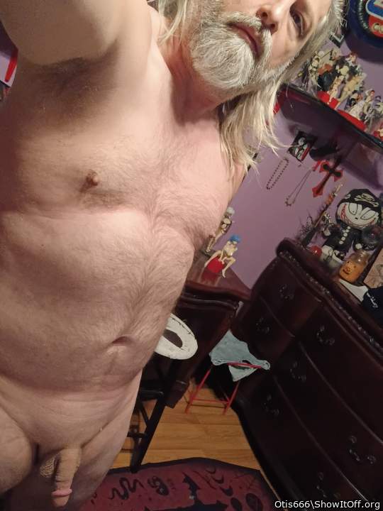 Adult image from Otis666