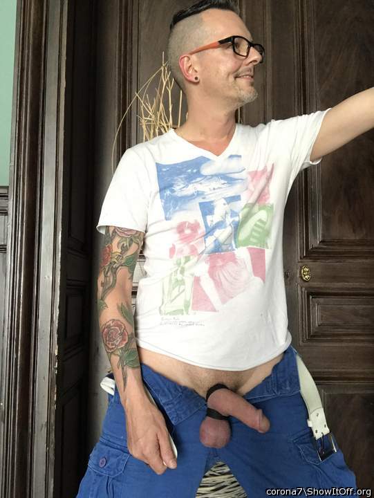 Adult image from corona7
