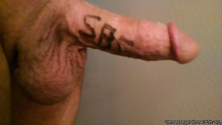 Adult image from clitmassager