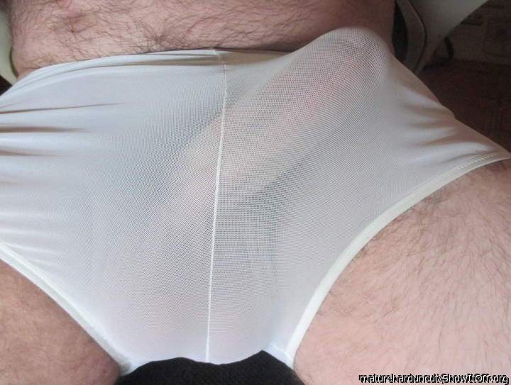Adult image from matureharduncut