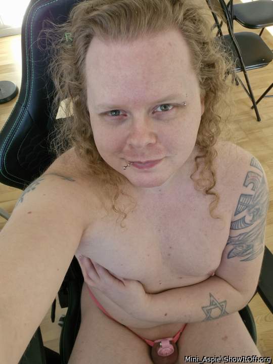 Adult image from Mini_Aspie