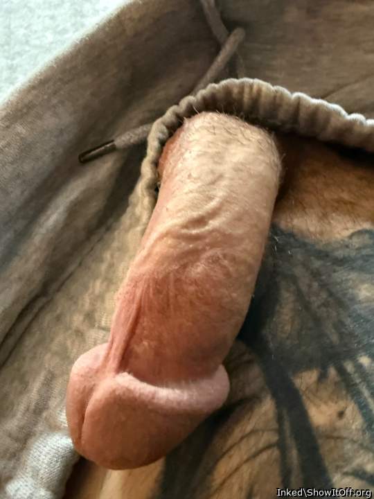 Nice large glans !!!!