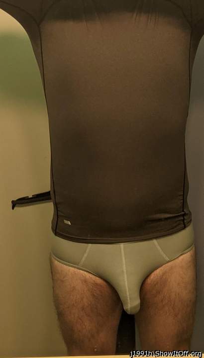 Adult image from J1991h