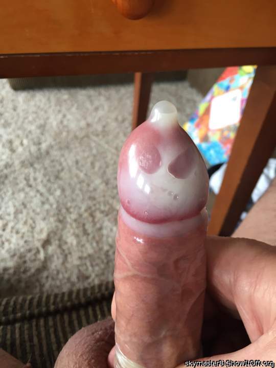 Filling it with Cum