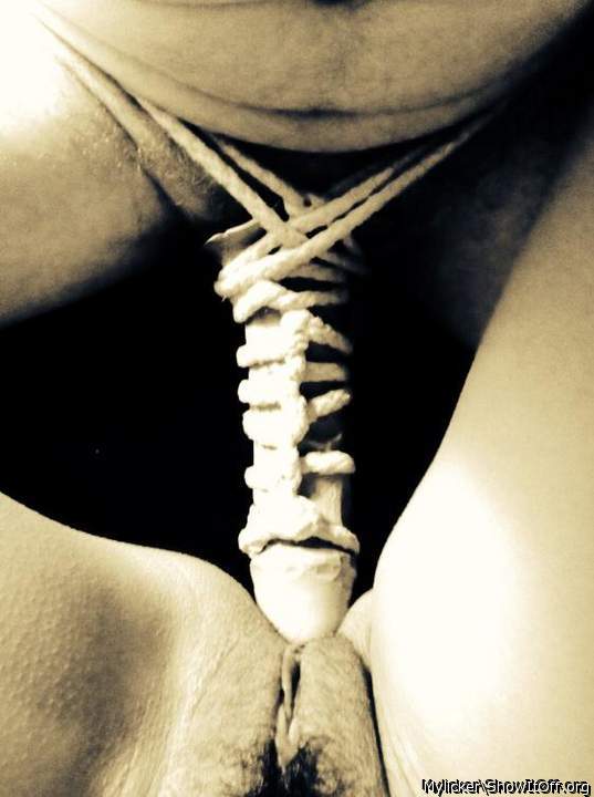 Your pics just get hotter and hotter.......this is sooooooo 