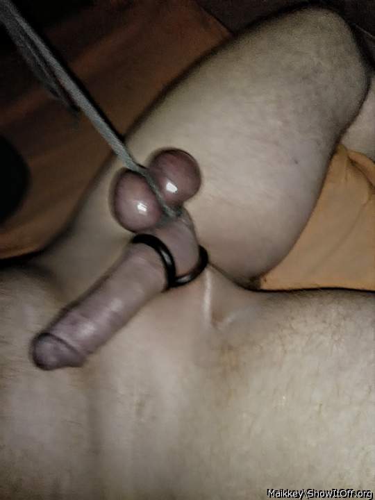 Adult image from Maikkey
