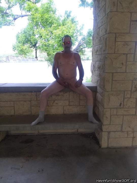 Adult image from Havinfun