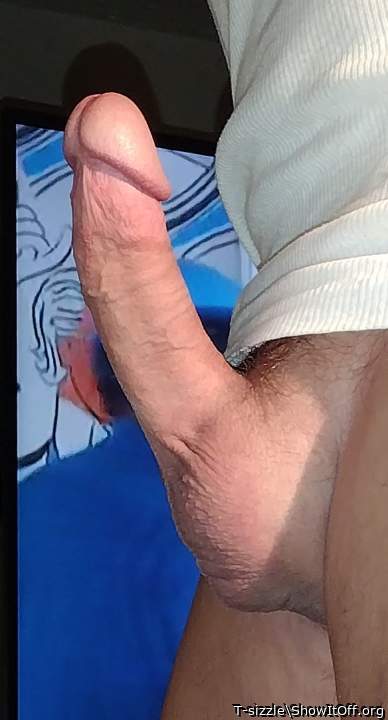 Superb boner! I'd just love to jerk it for you! 