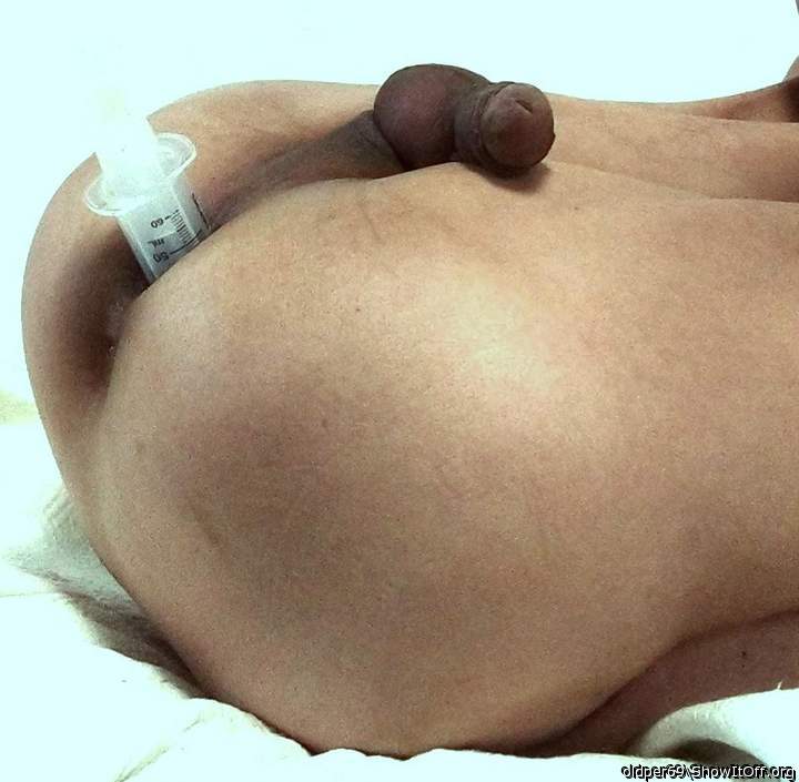 I'm tasting scoch whisky.