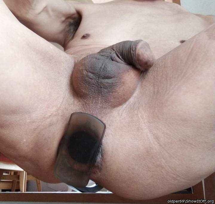 Adult image from oldper69