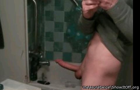showing the mirror