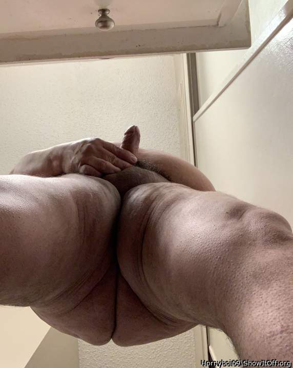 Adult image from Hornyboi69