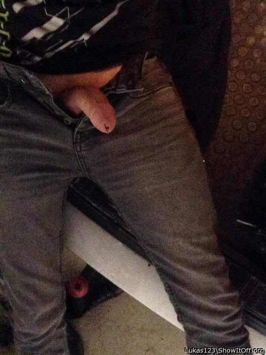 Adult image from Lukas123