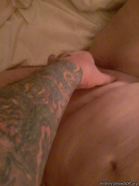 Adult image from Hillbilly