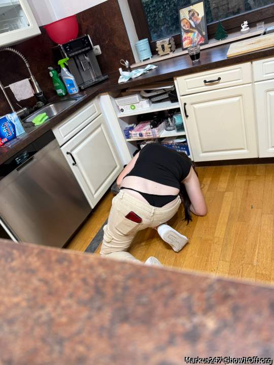 Adult image from Markus247