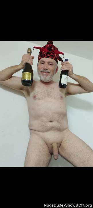 Happy Nude Year!!
