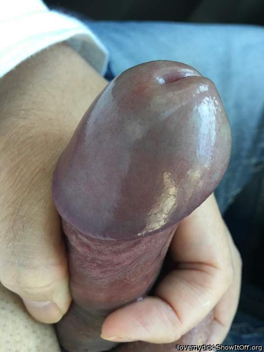 That's a fuckin cock head! 