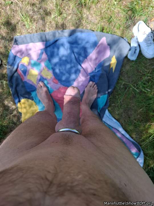 Hot cockring pose  