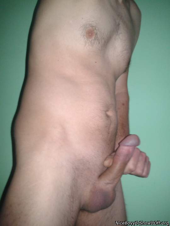 Adult image from NiceBoyy6