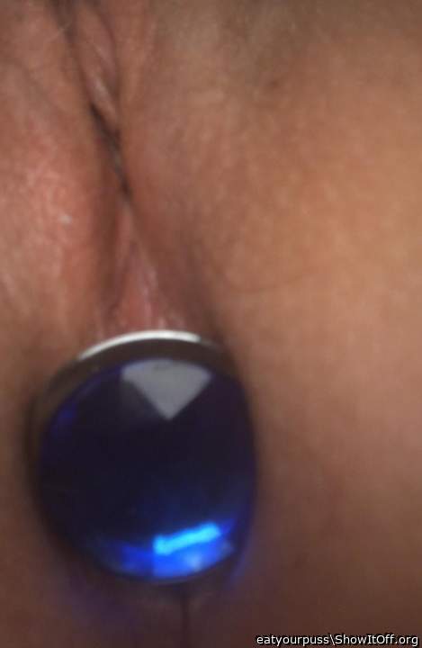 Adult image from eatyourpuss