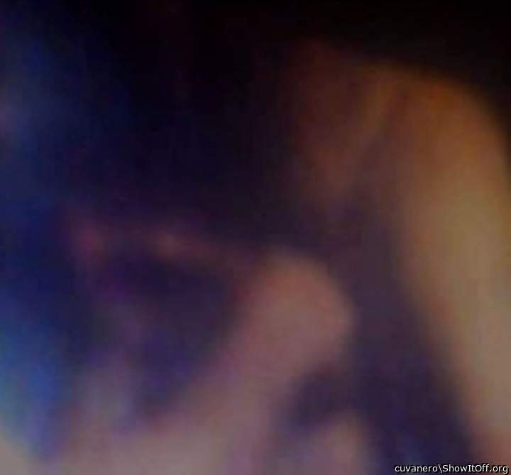 Adult image from cuvanero