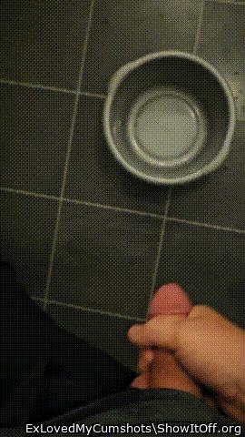 Biggest cum fettish love giving and watching guys with some power 3